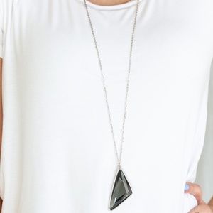 Sharp Smoky Necklace